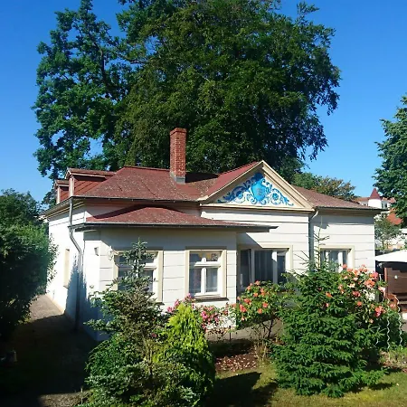 Ferienwohnung Wappen Von Heringsdorf - 70 M Zum Strand Exterior photo
